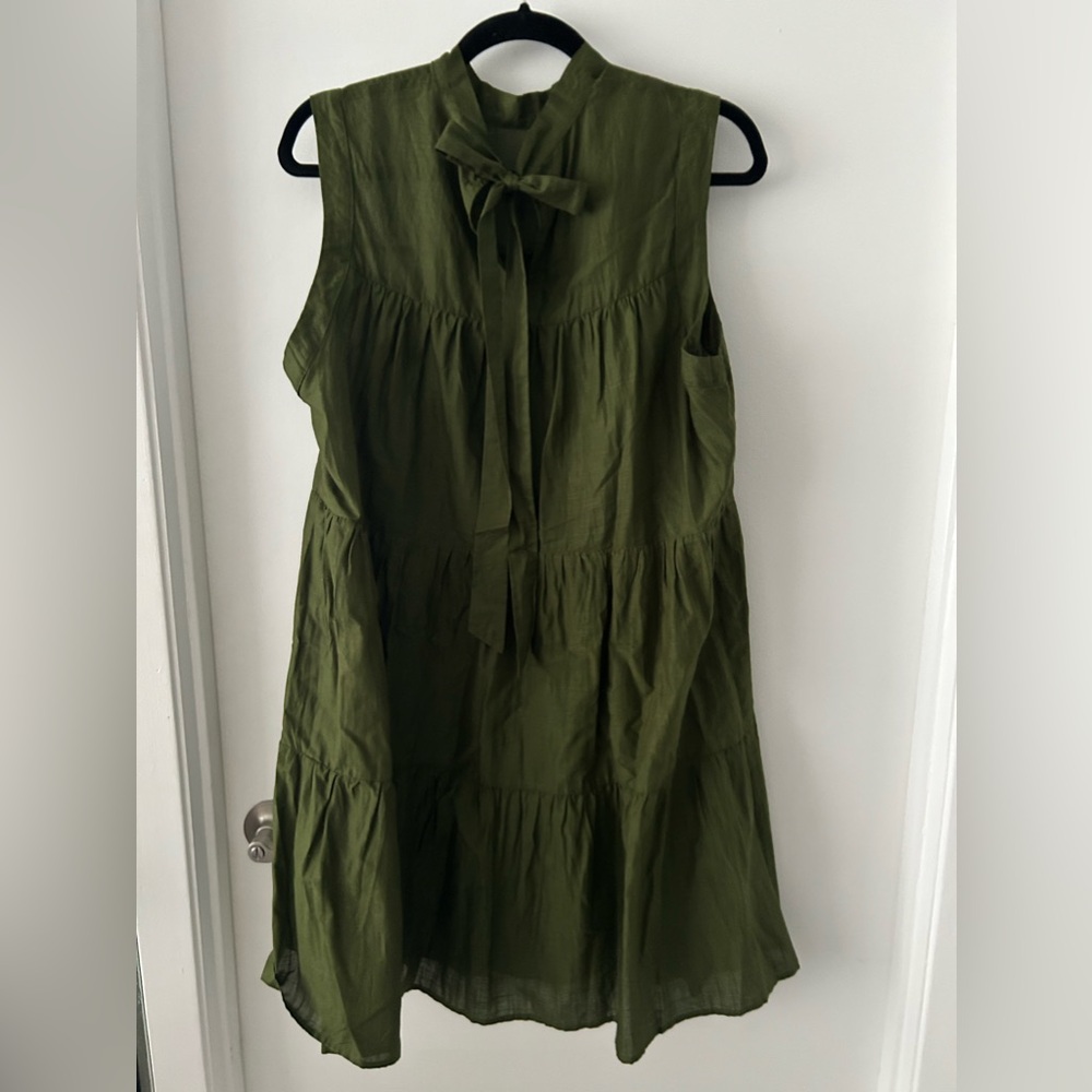 Modcloth sleeveless summer/fall shift dress green
